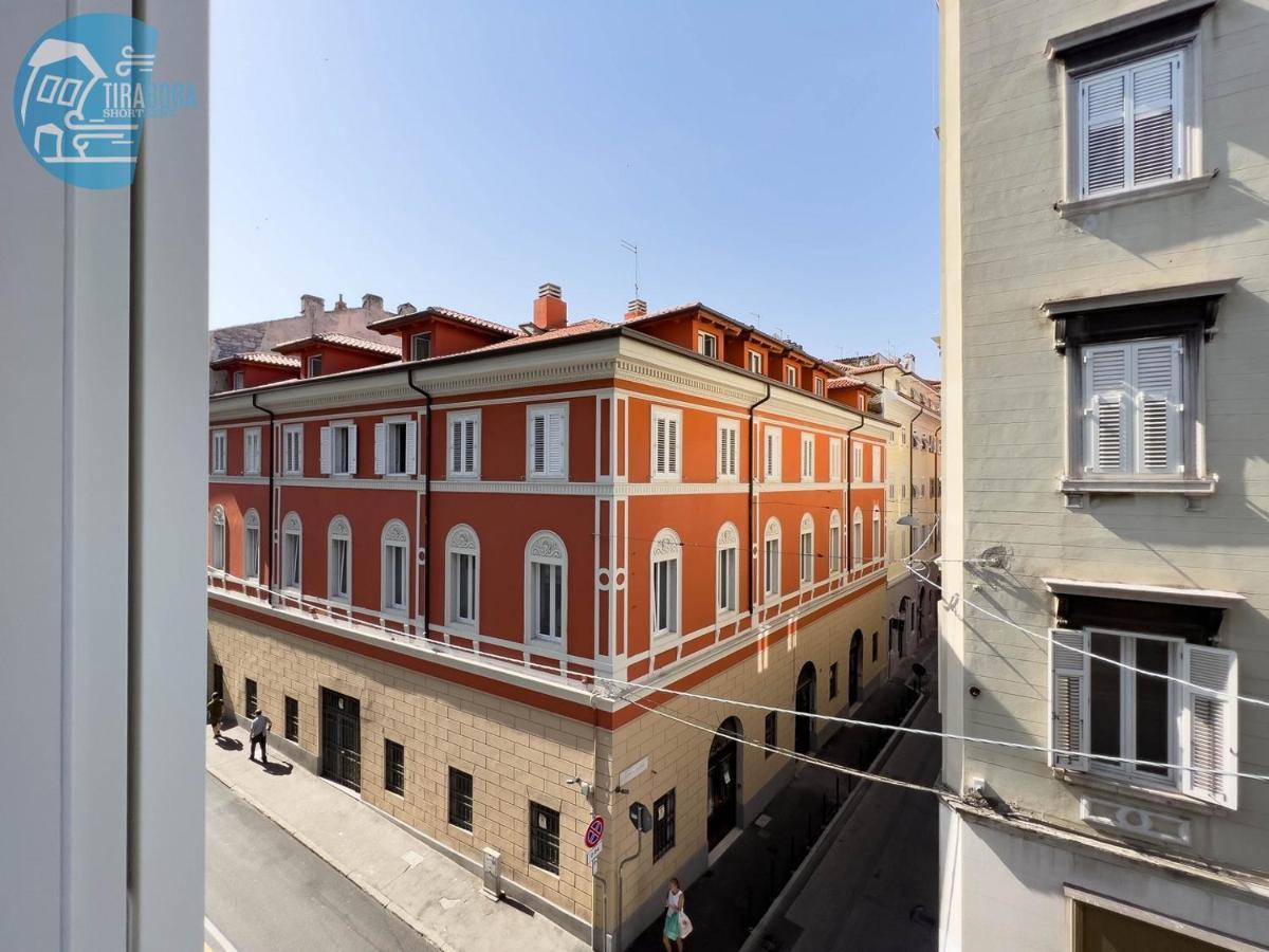 Slataper 9 Tirabora Short Rent Apartment Trieste Bagian luar foto
