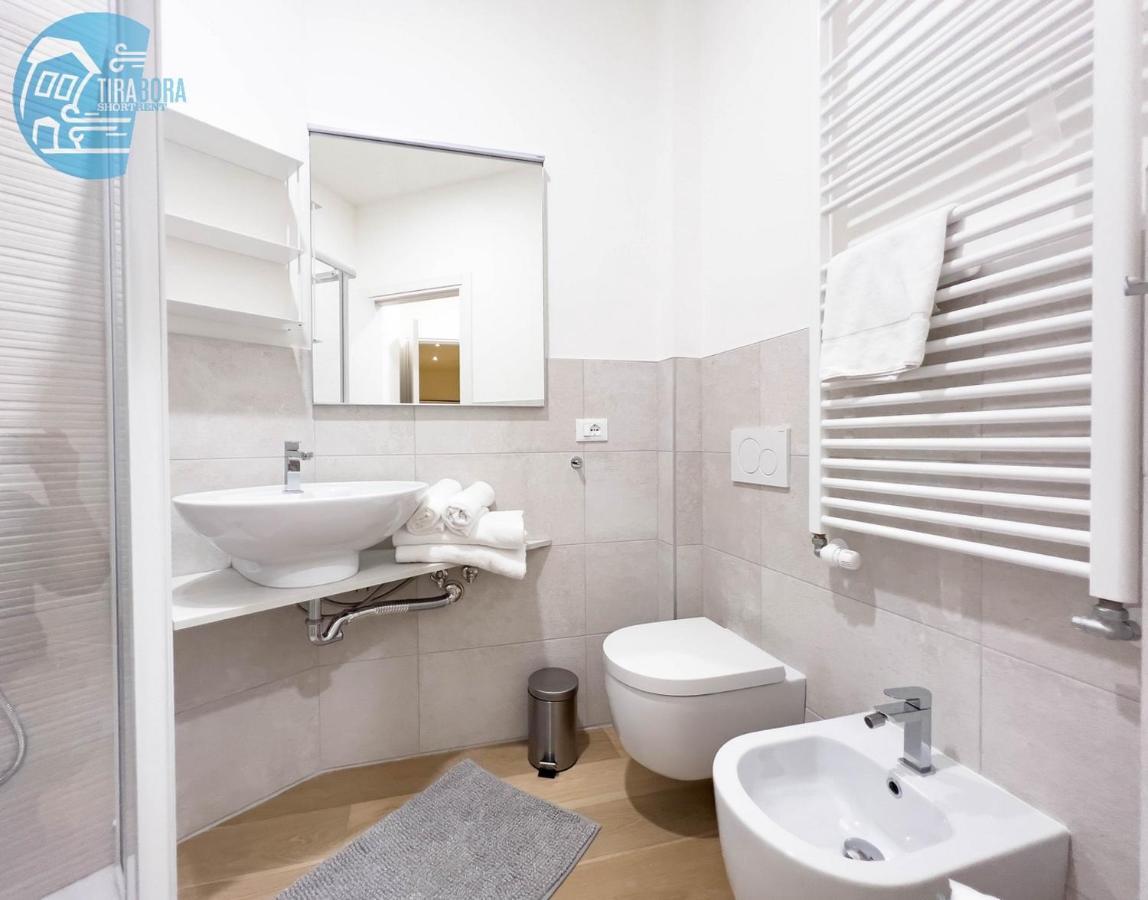 Slataper 9 Tirabora Short Rent Apartment Trieste Bagian luar foto
