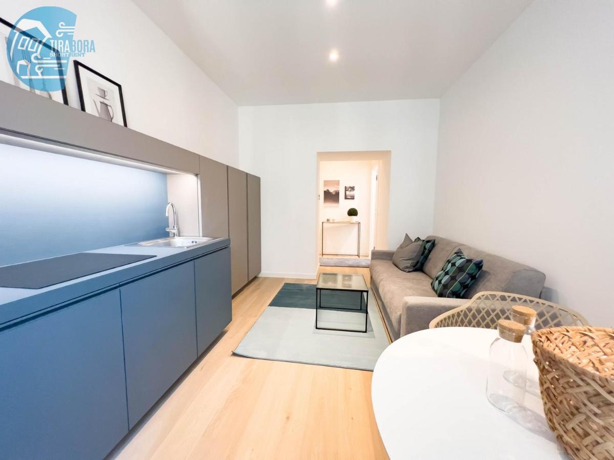 Slataper 9 Tirabora Short Rent Apartment Trieste Bagian luar foto